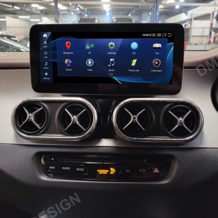 W470 interior Android Screen